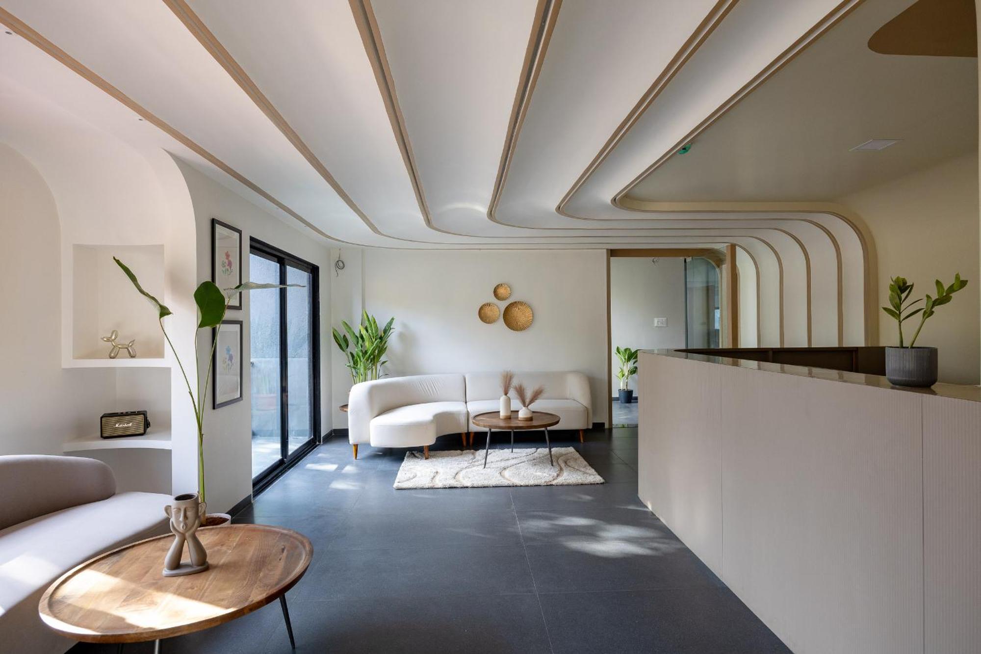Saavi Suites Daman Kültér fotó