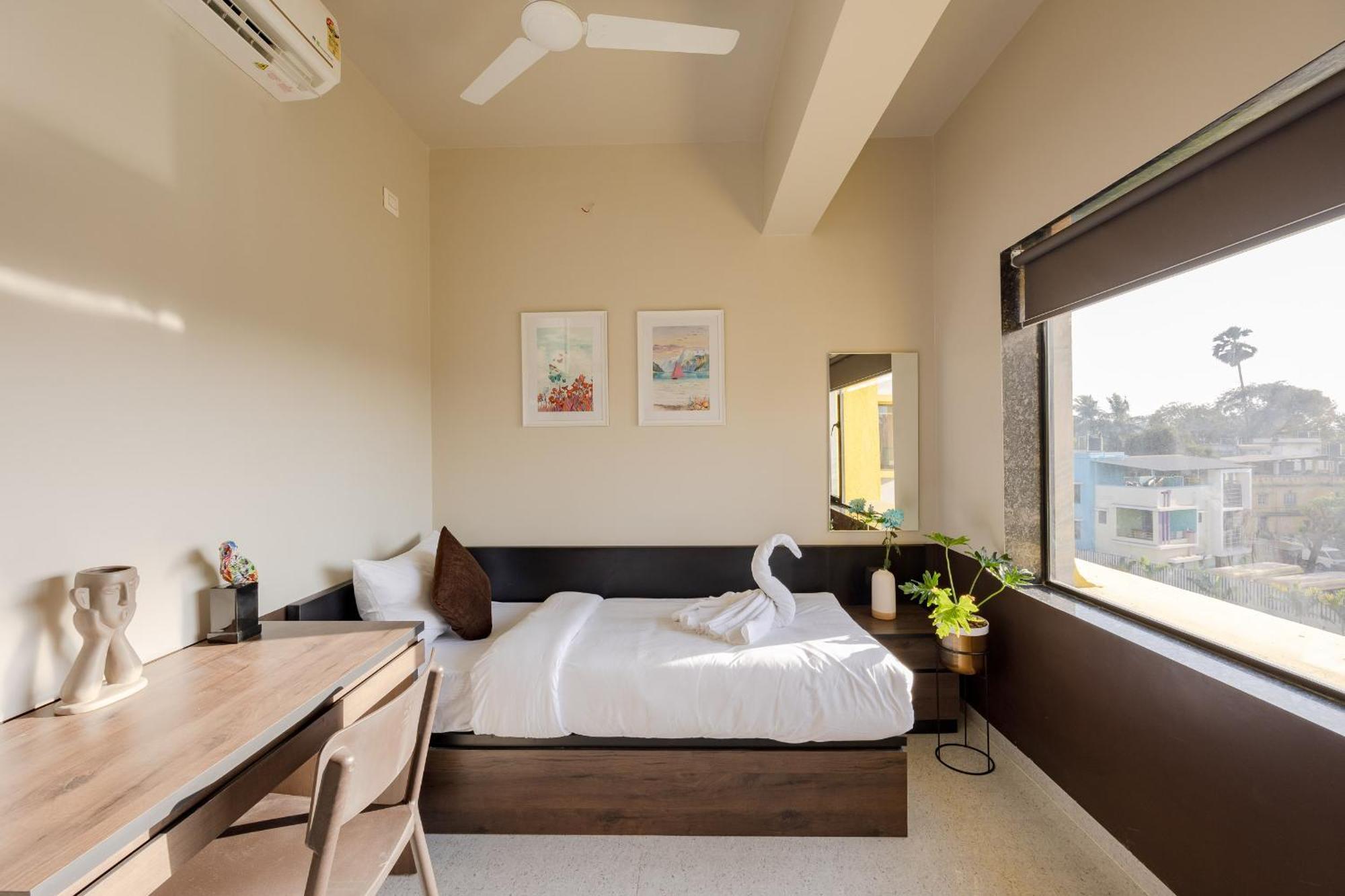 Saavi Suites Daman Kültér fotó